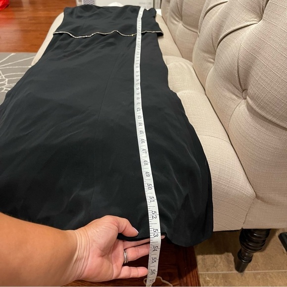 Jones New York Evening Form fitting Rhinestone Embellished Black Maxi Dress Sz 6 - Picture 10 of 12